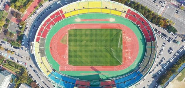 كم طول ملعب كرة القدم كم طول ملعب كرة القدم