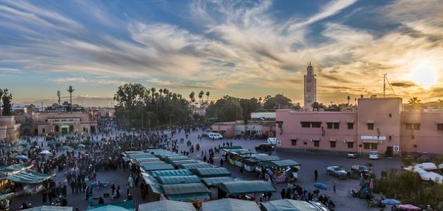 كم مساحة المغرب