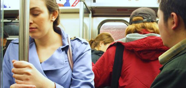 كيفية التخلص من الغثيان أثناء السفر كيفية التخلص من الغثيان أثناء السفر