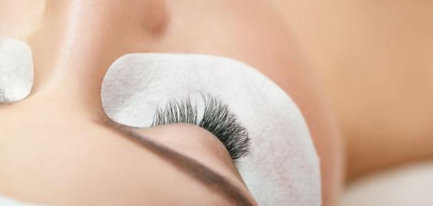 كيفية تركيب الرموش كيفية تركيب الرموش