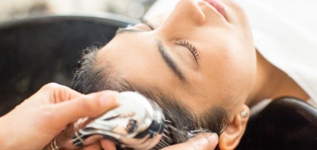 كيفية تسريح الشعر المتشابك جداً كيفية تسريح الشعر المتشابك جداً