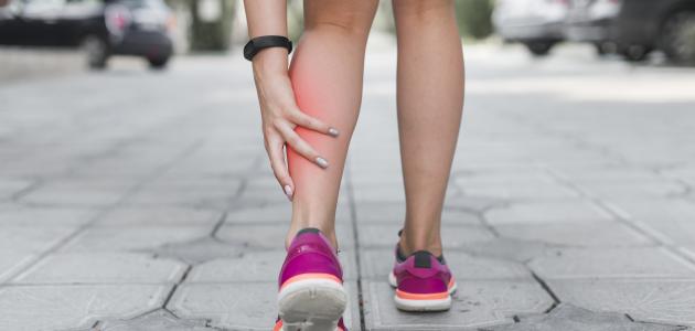 كيفية علاج جلطة القدم