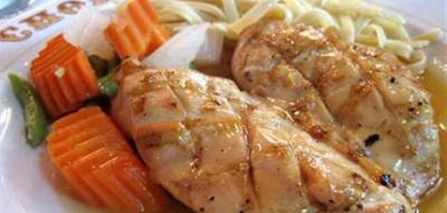 كيف نسلق صدور الدجاج كيف نسلق صدور الدجاج