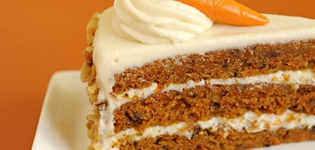 كيكة الجزر بالكريمة