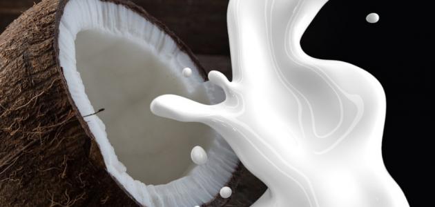 لبن جوز الهند للبشرة لبن جوز الهند للبشرة