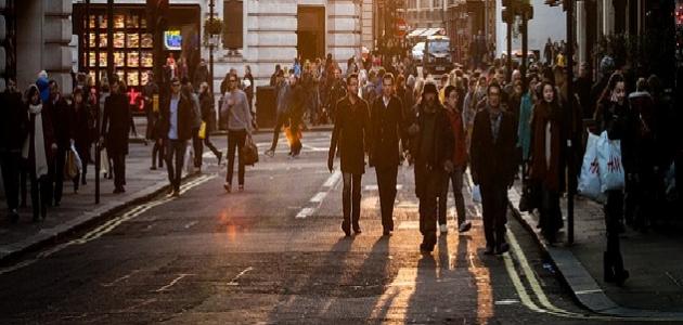 لماذا خلق الله البشر لماذا خلق الله البشر