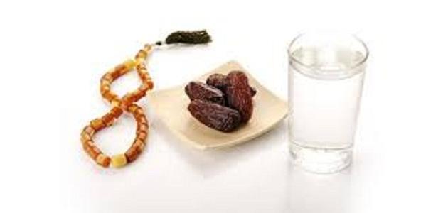 لماذا سمي التمر والماء بالأسودين لماذا سمي التمر والماء بالأسودين