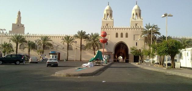 ماذا يفعل المعتمر في الميقات ماذا يفعل المعتمر في الميقات