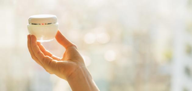 ماسك سهل للبشرة الجافة ماسك سهل للبشرة الجافة