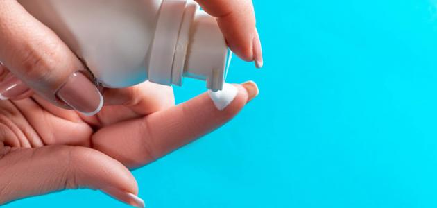 ماسك لتفتيح البشرة الدهنية ماسك لتفتيح البشرة الدهنية