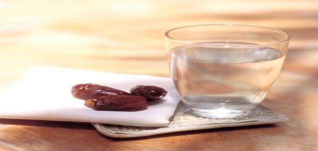 ما هما الأسودان ما هما الأسودان