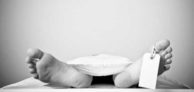 متى يبدأ جسم الميت بالتحلل