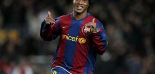 مراحل حياة رونالدينو مراحل حياة رونالدينو