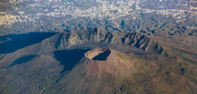 معلومات عن بركان فيزوف معلومات عن بركان فيزوف