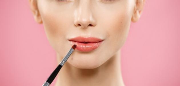 نفخ الشفاه بطريقة طبيعية نفخ الشفاه بطريقة طبيعية