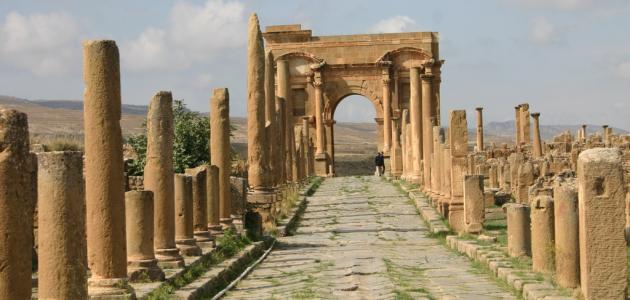 وصف مدينة تيمقاد وصف مدينة تيمقاد