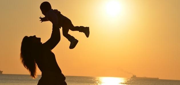 أبيات شعر للأم أبيات شعر للأم