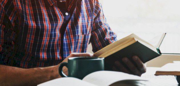 أبيات مدح الرجال