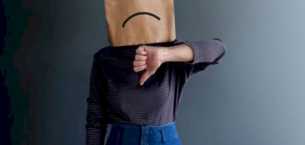 أثر الأخلاق السيئة على الفرد والمجتمع أثر الأخلاق السيئة على الفرد والمجتمع