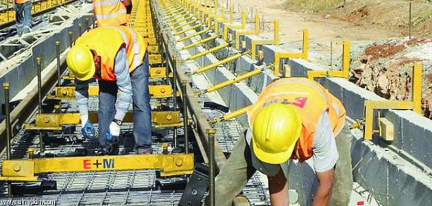 أثر تخفيض ساعات العمل أثر تخفيض ساعات العمل