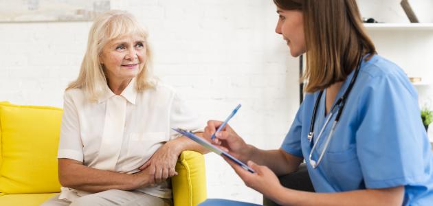 أسباب سلس البول