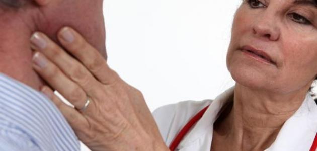 أسباب ظهور ورم خلف الأذن أسباب ظهور ورم خلف الأذن