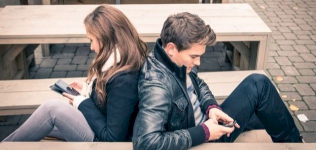 أسباب نقص الحب بين الزوجين أسباب نقص الحب بين الزوجين