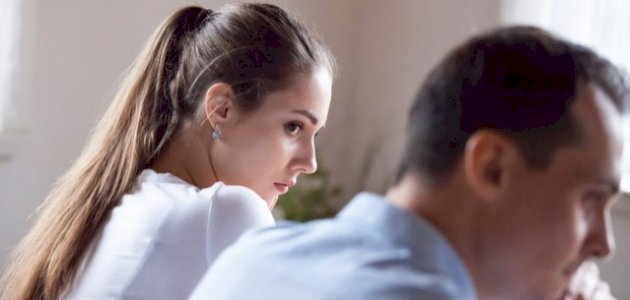 أعراض حب التملك في العلاقات