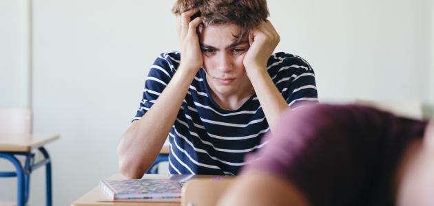 أقوال وحكم عن خيانة الصديق أقوال وحكم عن خيانة الصديق