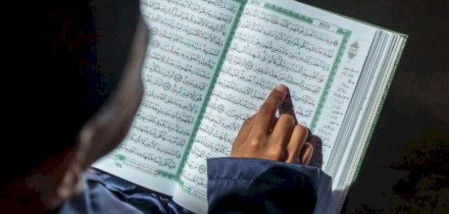 أمثلة عن التشبيه البليغ في القرآن أمثلة عن التشبيه البليغ في القرآن