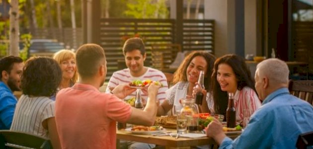 أنواع العلاقات الاجتماعية