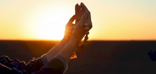 أول من أسلم من النساء أول من أسلم من النساء