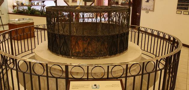 أول من حفر بئر زمزم أول من حفر بئر زمزم