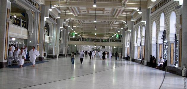 أين يقع الصفا بالنسبة للكعبة أين يقع الصفا بالنسبة للكعبة