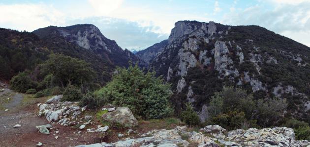 أين يقع جبل أوليمبوس