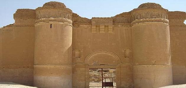 أين يقع قصر هشام