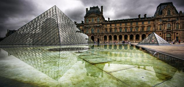 أين يقع متحف اللوفر