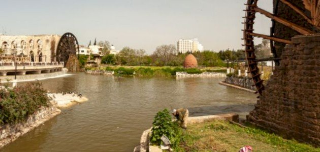 أين يقع نهر العاصي؟