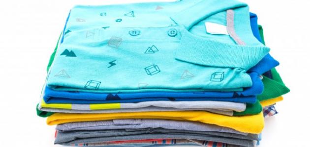 التخلص من رائحة الملابس المخزنة التخلص من رائحة الملابس المخزنة