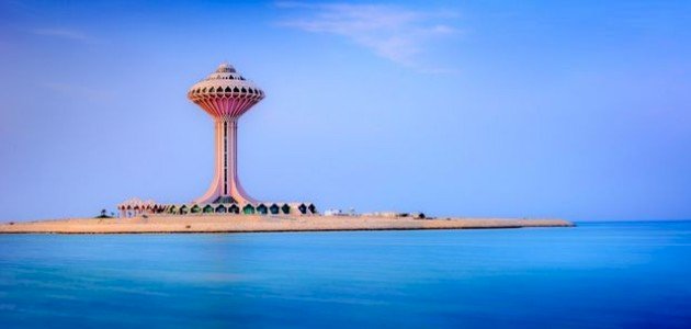 الحياة في مدينة الخبر السعودية