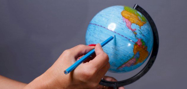 الدول التي يمر بها خط الاستواء