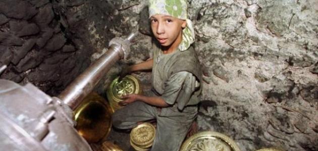 بحث حول ظاهرة تشغيل الأطفال بحث حول ظاهرة تشغيل الأطفال