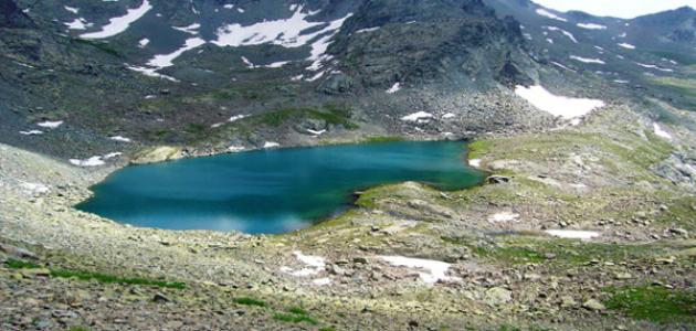 بحيرة السمك في أوزنجول بحيرة السمك في أوزنجول