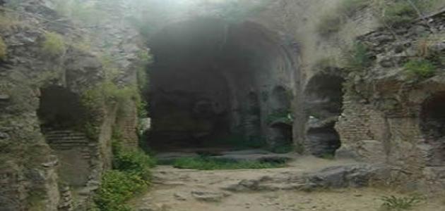 تفسير قصة أهل الكهف تفسير قصة أهل الكهف