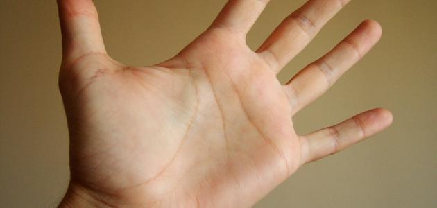 تنميل اليد اليمنى تنميل اليد اليمنى