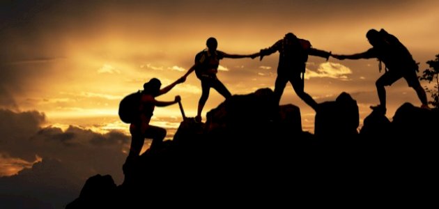 حديث شريف عن مساعدة الآخرين حديث شريف عن مساعدة الآخرين