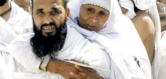 حكمة عن بر الوالدين قصير