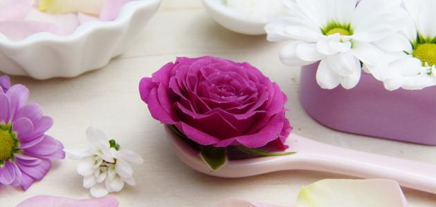 حكم خروج المرأة بالعطر حكم خروج المرأة بالعطر