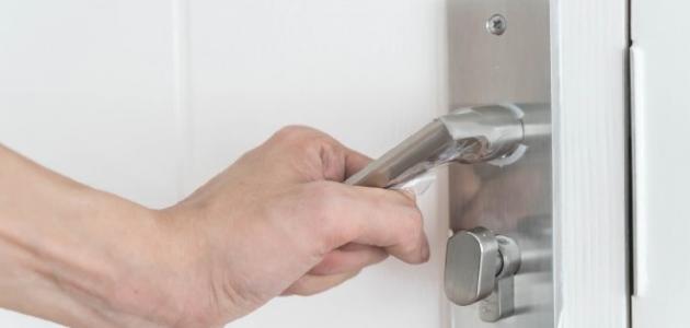 حكم خروج المرأة دون إذن زوجها حكم خروج المرأة دون إذن زوجها