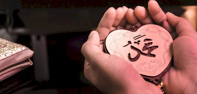 شرح قصيدة ولد الهدى للشاعر أحمد شوقي